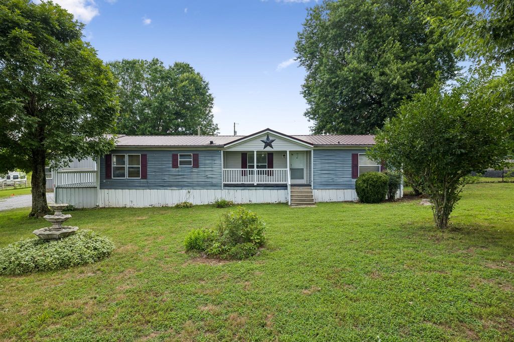 10655 Highway 231, N, Bethpage, TN 37022