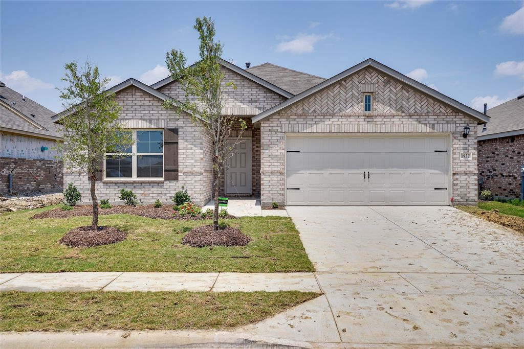 1937 Huisache Street, Royse City, TX 75189