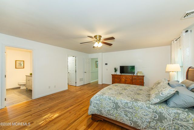 24 Willow Lane, Englishtown, NJ 07726