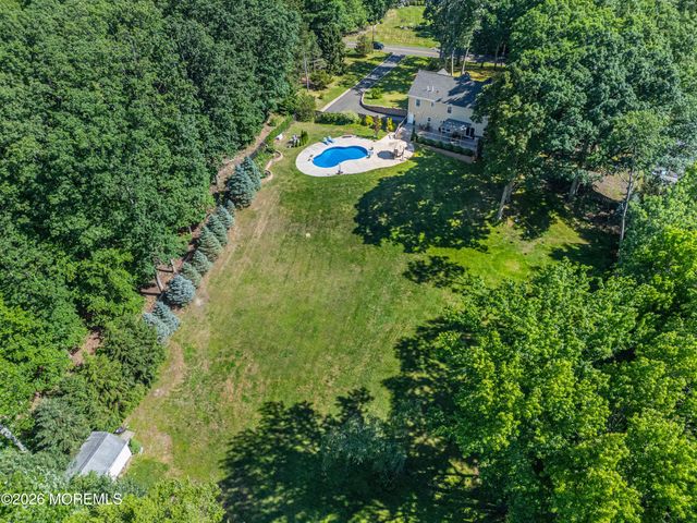 24 Willow Lane, Englishtown, NJ 07726