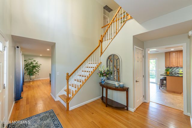 24 Willow Lane, Englishtown, NJ 07726