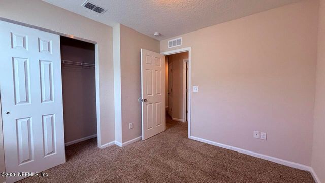 4489 TWIN HILLS Way, Jacksonville, FL 32210