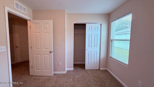 4489 TWIN HILLS Way, Jacksonville, FL 32210