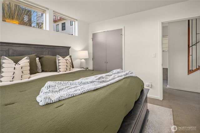 928 34th Avenue, Seattle, WA 98122