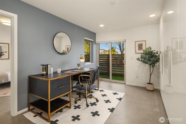 928 34th Avenue, Seattle, WA 98122