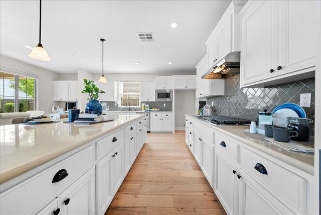 956 Old Ranch House Ct, Rocklin, CA 95765