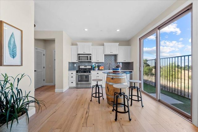 956 Old Ranch House Ct, Rocklin, CA 95765