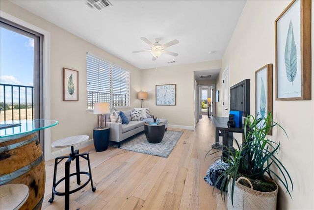 956 Old Ranch House Ct, Rocklin, CA 95765