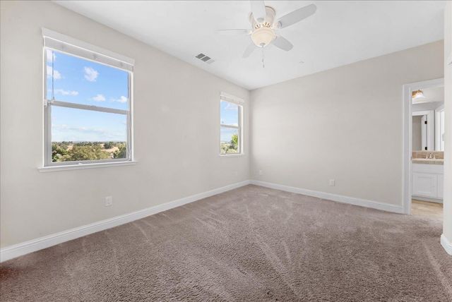 956 Old Ranch House Ct, Rocklin, CA 95765