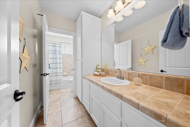 956 Old Ranch House Ct, Rocklin, CA 95765