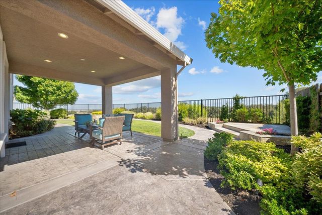 956 Old Ranch House Ct, Rocklin, CA 95765