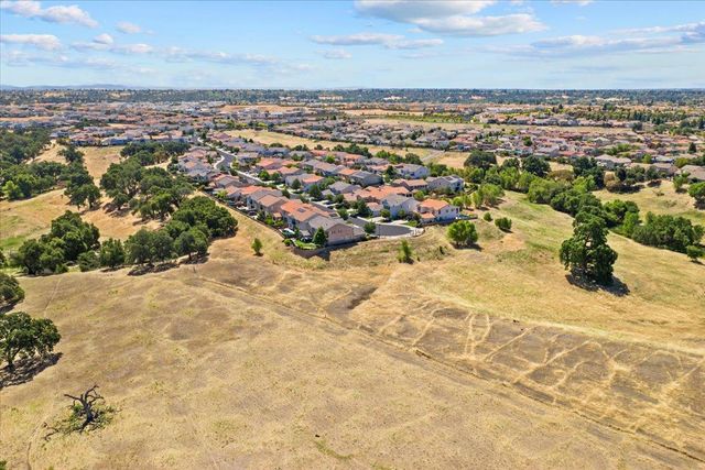 956 Old Ranch House Ct, Rocklin, CA 95765