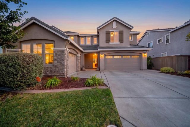 956 Old Ranch House Ct, Rocklin, CA 95765