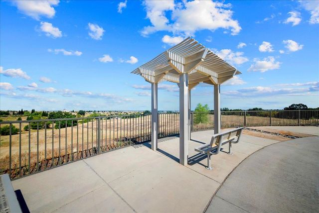 956 Old Ranch House Ct, Rocklin, CA 95765
