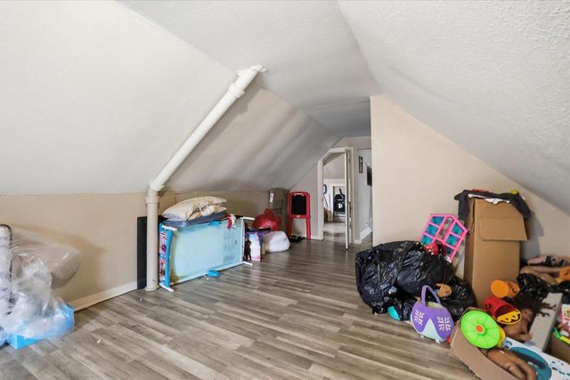 2875 N 36th STREET, Milwaukee, WI 53210
