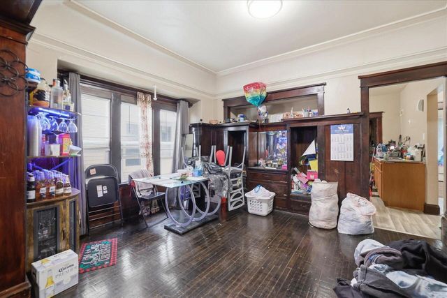 2875 N 36th STREET, Milwaukee, WI 53210