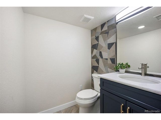 10934 Touchstone Loop, Parker, CO 80134