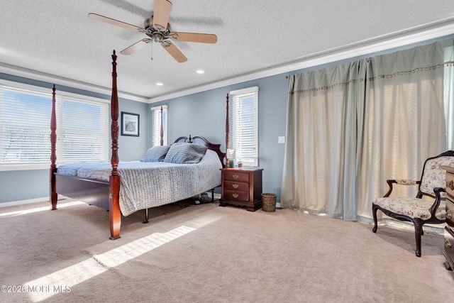 942 Neville Street, Toms River, NJ 08753