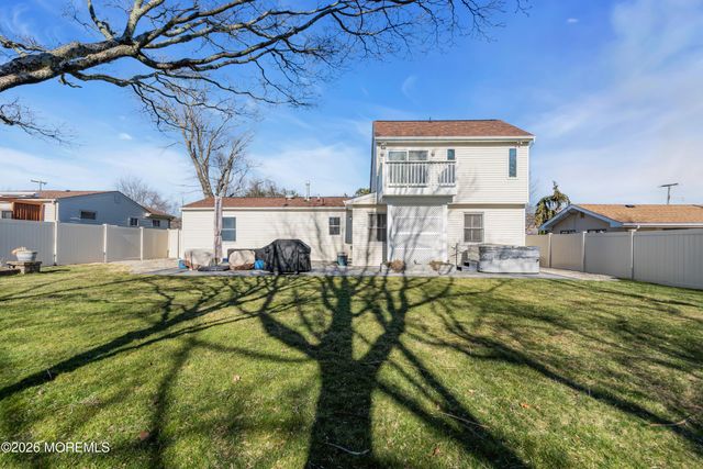 942 Neville Street, Toms River, NJ 08753