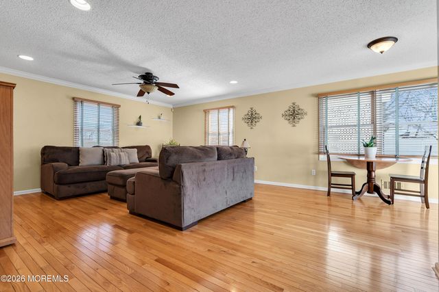 942 Neville Street, Toms River, NJ 08753