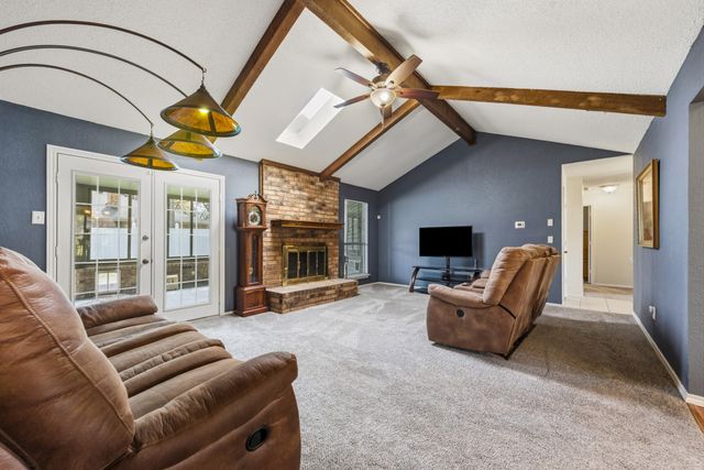 4510 Indian Oaks Trail, Arlington, TX 76017