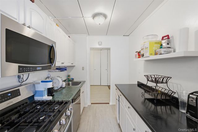 11 Park Avenue 4g, Mount Vernon, NY 10550