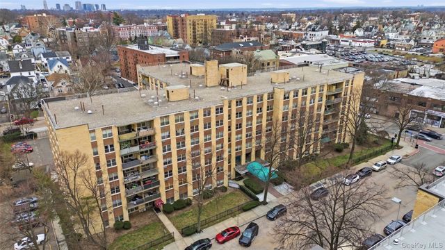 11 Park Avenue 4g, Mount Vernon, NY 10550