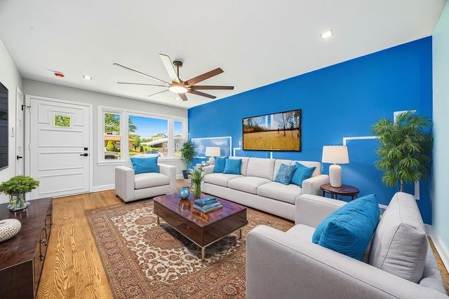 12549 S Tripp Avenue, Alsip, IL 60803