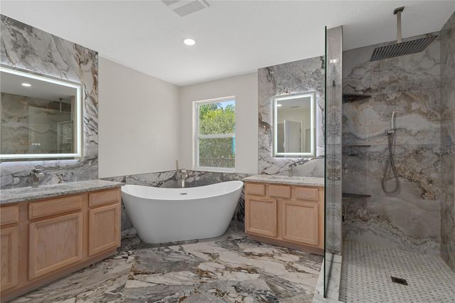 4522 MAPLETREE LOOP, Wesley Chapel, FL 33544