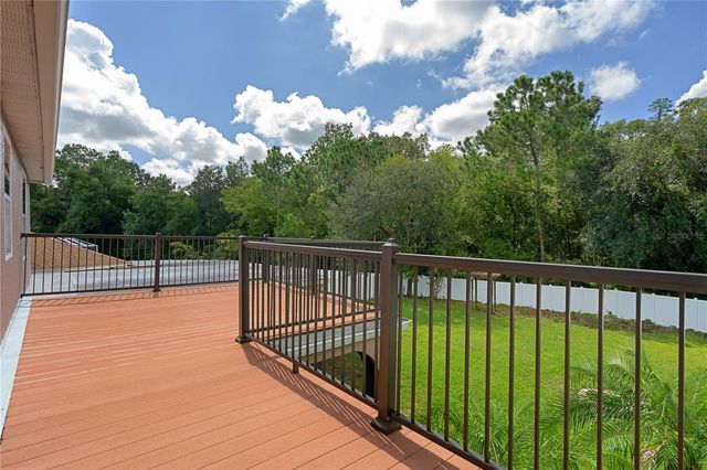 4522 MAPLETREE LOOP, Wesley Chapel, FL 33544