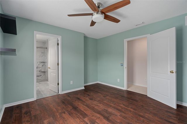 4522 MAPLETREE LOOP, Wesley Chapel, FL 33544
