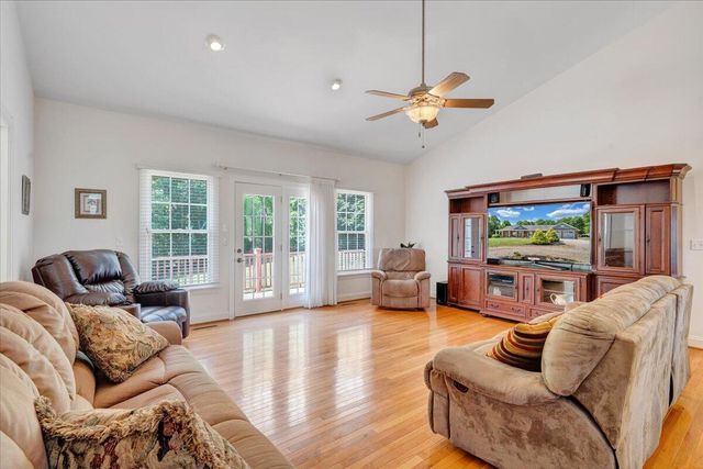 23 Alean RD, Rocky Mount, VA 24151