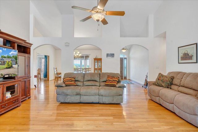 23 Alean RD, Rocky Mount, VA 24151