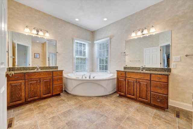 23 Alean RD, Rocky Mount, VA 24151