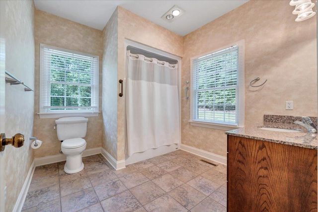 23 Alean RD, Rocky Mount, VA 24151