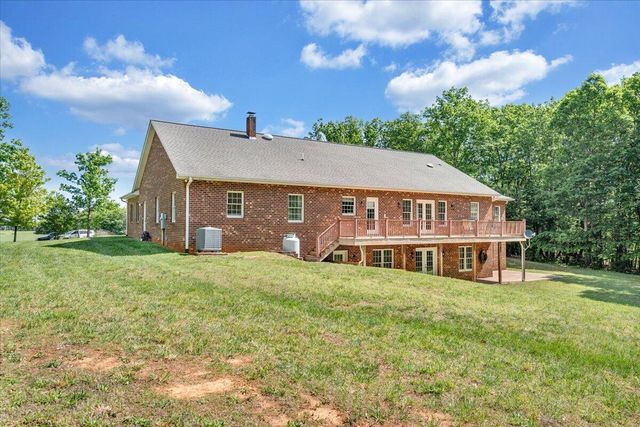 23 Alean RD, Rocky Mount, VA 24151
