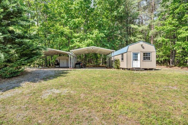 23 Alean RD, Rocky Mount, VA 24151