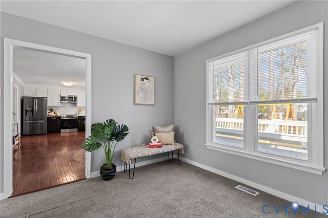 7205 Pineleaf Dr, North Chesterfield, VA 23234