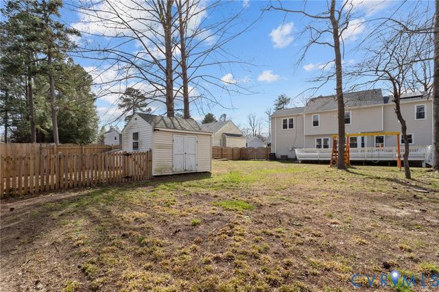 7205 Pineleaf Dr, North Chesterfield, VA 23234