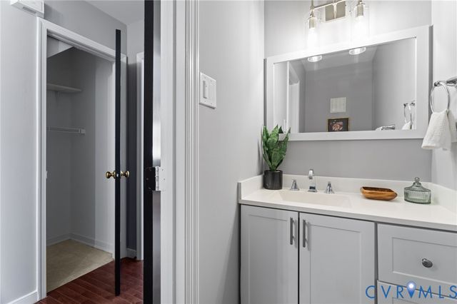 7205 Pineleaf Dr, North Chesterfield, VA 23234