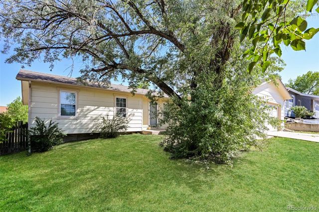 18064 E Ford Place, Aurora, CO 80017