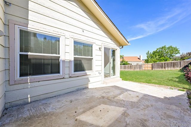 18064 E Ford Place, Aurora, CO 80017
