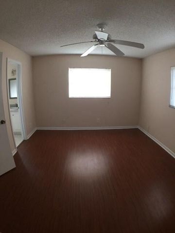 1314 NW 2nd Avenue, Boca Raton, FL 33432