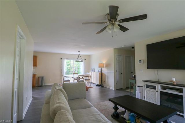 285 Raven Circle, Lexington, NC 27292