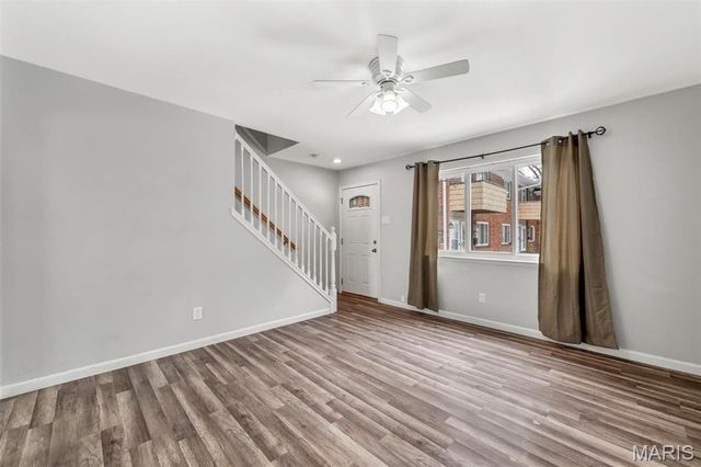 10736 Carroll Wood Way, St Louis, MO 63128