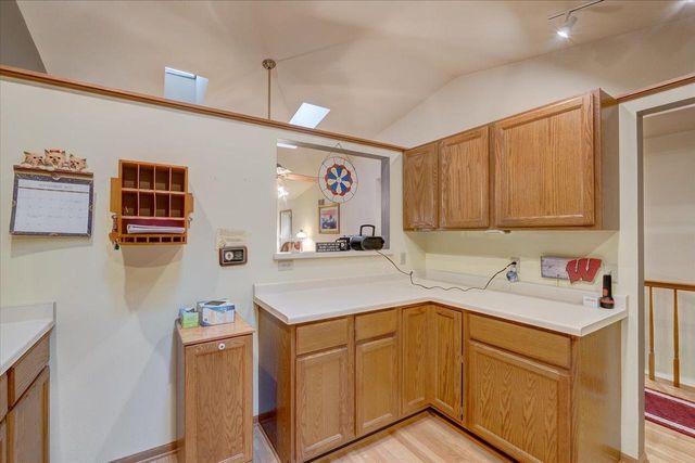 711 Kensington Square, Stoughton, WI 53589