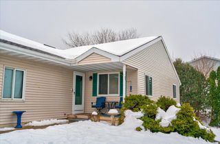 711 Kensington Square, Stoughton, WI 53589