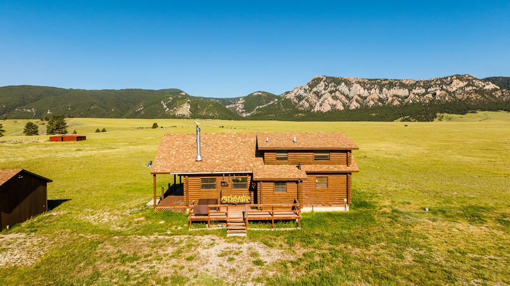 555 Crazy Woman Canyon Road, Buffalo, WY 82834 photo 4