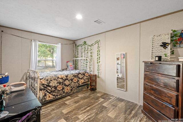 126 Hidden Fern, Floresville, TX 78114