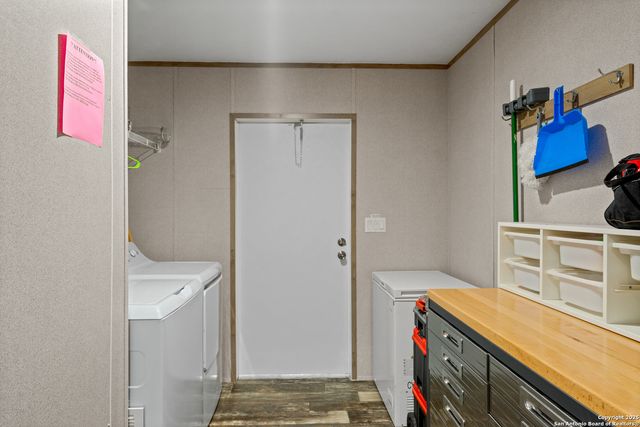 126 Hidden Fern, Floresville, TX 78114